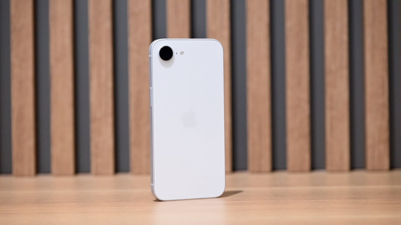 三个月后的 iPhone 16e 评测：仍然物超所值，几乎没有妥协
